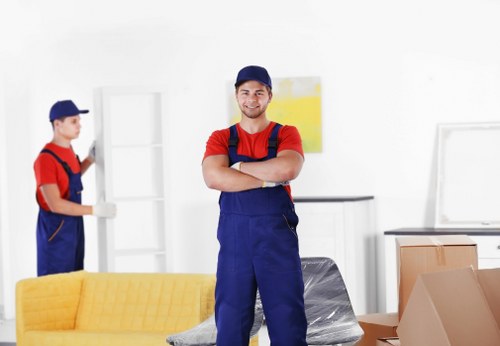 Self storage facility in Wimbledon for household belongings